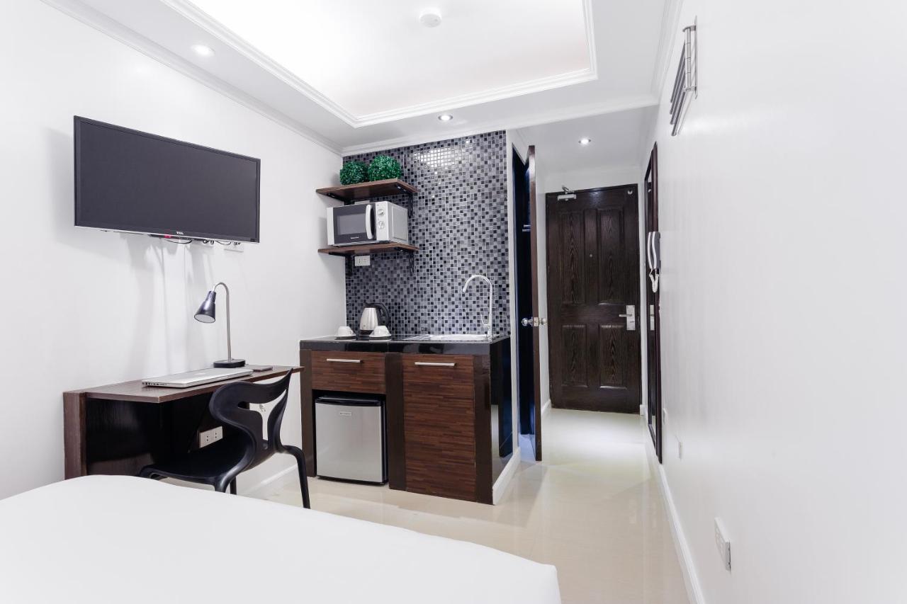 Nest Nano Suites Poblacion - Makati ماكاتي المظهر الخارجي الصورة